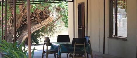 Room, 1 Bedroom, Patio, Garden View | Terrace/patio