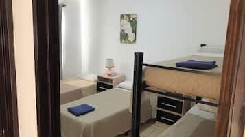 Kondominium, 2 kamar tidur, Boleh Merokok, balkon | 2 kamar tidur