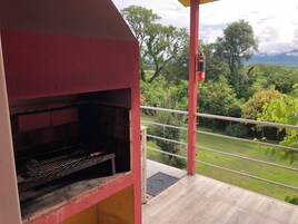 Apartamento, 2 habitaciones, fumadores, balcón | Jardines del alojamiento