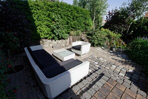 Zimmer, 1 Schlafzimmer, Raucher, Terrasse | Unterkunftsgelände