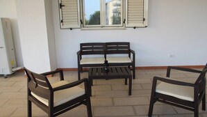 Room, 1 Bedroom, Smoking, Terrace | Lounge - Room-camelia - Stanza Matrimoniale - B&b (Corigliano-Rossano)