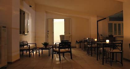 Room-camelia - Stanza Matrimoniale - B&b