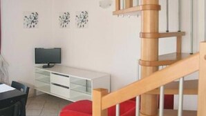 Căn hộ, 2 phòng ngủ, hồ bơi riêng, quang cảnh vườn | Khu ăn uống