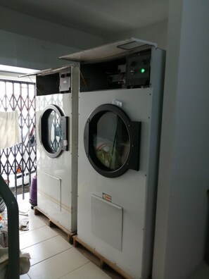 Interior - Amida Point Services (Kuching)