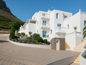Exterior - Peaceful And Very Relaxing Suite Near Crete Sea View, Shared Pool, air Condition (Hersonissos)