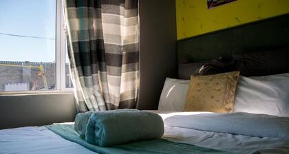 Room-relaxing Guest Huse in the Heart of