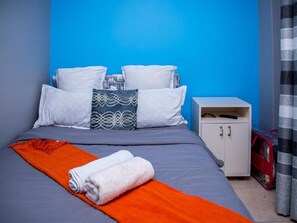 Phòng, 1 phòng ngủ, hiên, quang cảnh núi | 1 phòng ngủ, bàn ủi/dụng cụ ủi quần áo 