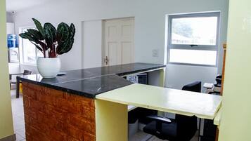 Room, 1 Bedroom, Terrace, Mountain View | Interior