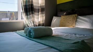 1 bedroom, iron/ironing board, free WiFi