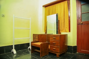 Room - Deluxe Double Room In British Bungalow (Vythiri)