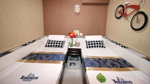 Room, 1 Bedroom | Interior - Standard Twin Room 2 (Kowloon)