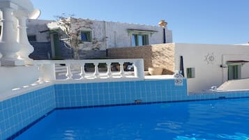 Chambre, 1 chambre, fumeurs, balcon | Piscine | Piscine extérieure