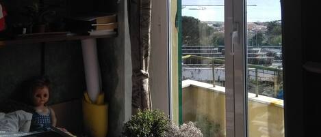 Apartment, 2 Bedrooms, Balcony, City View