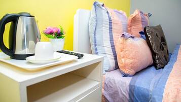 1 bedroom, iron/ironing board, free WiFi