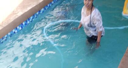 Room in House - Patzerella's Cozy Nest