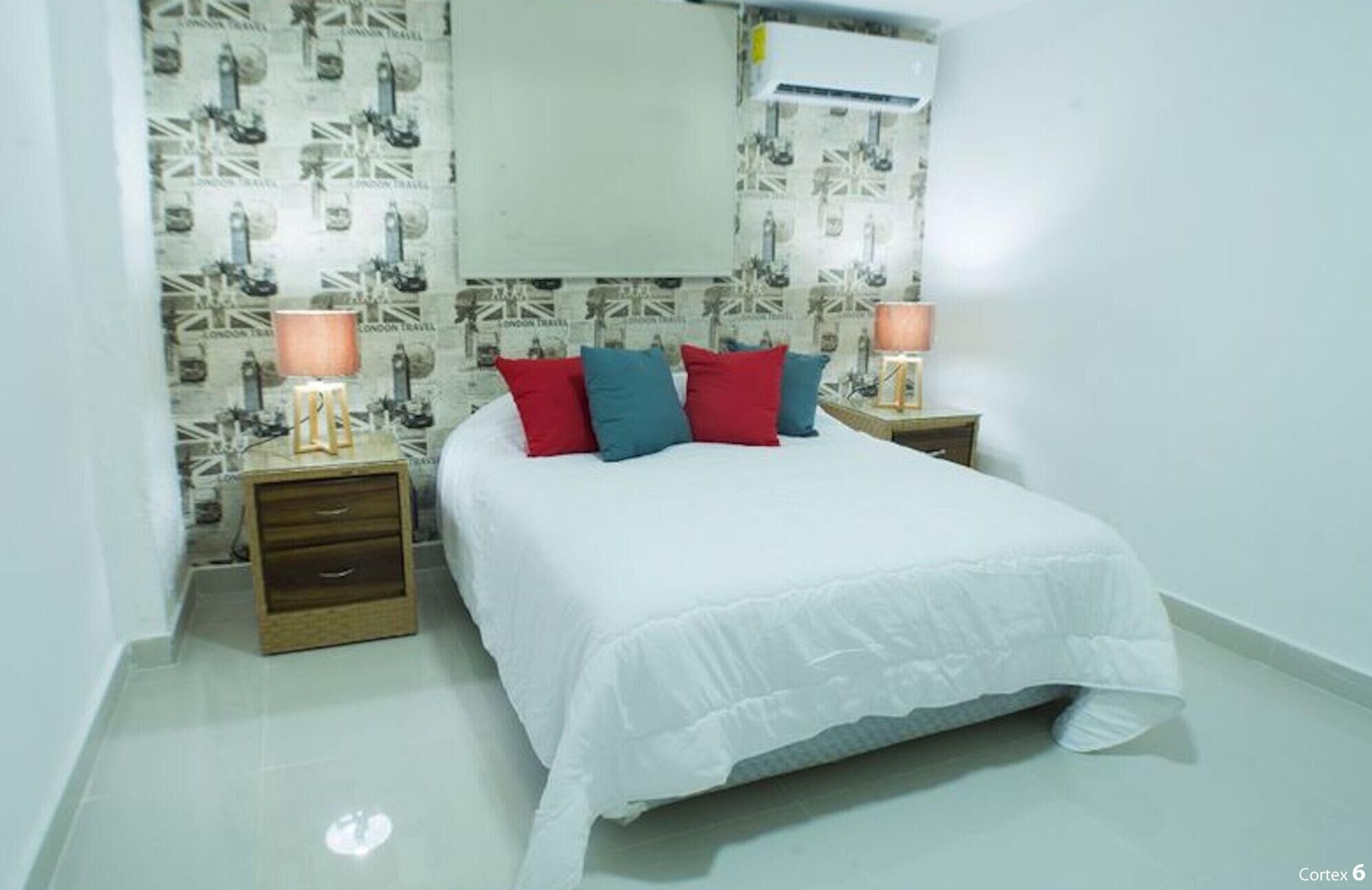 Habitación, 1 habitación, para fumadores, vista a la ciudad | 1 habitación, insonorización y tabla de planchar con plancha 