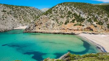 Shared Dormitory, 1 Bedroom, Accessible, Smoking | Beach