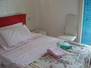 Shared Dormitory, 1 Bedroom, Accessible, Smoking | 1 bedroom, WiFi - Room in Guest Room - S'olivariu Village Affittacamere - Superior King Room (Piscinas)