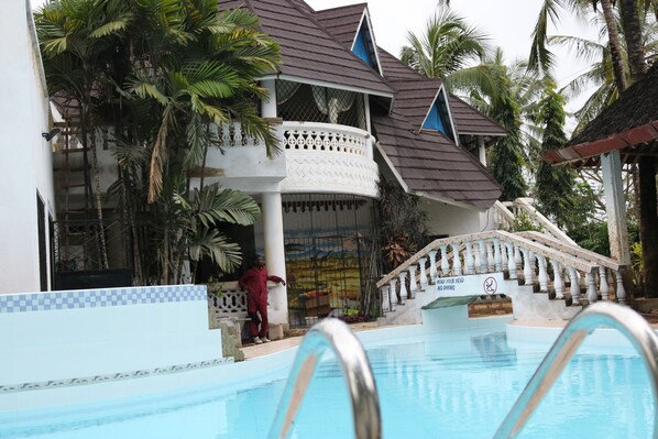 Zimmer, 1 Schlafzimmer, Raucher, eigener Pool | Pool | Außenpool