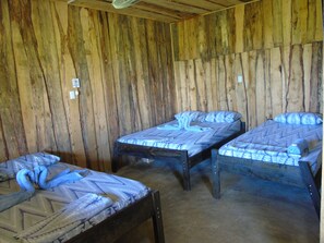 Property grounds - Hotel El Tesoro de Sir, Drake Bay (Drake Bay)