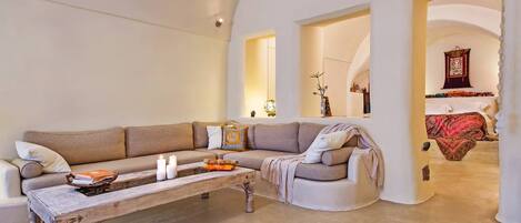 House, 2 Bedrooms, Patio, Ocean View | Living area