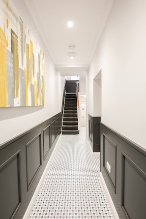 Rom, 1 soverom, hageutsikt | Innvendig