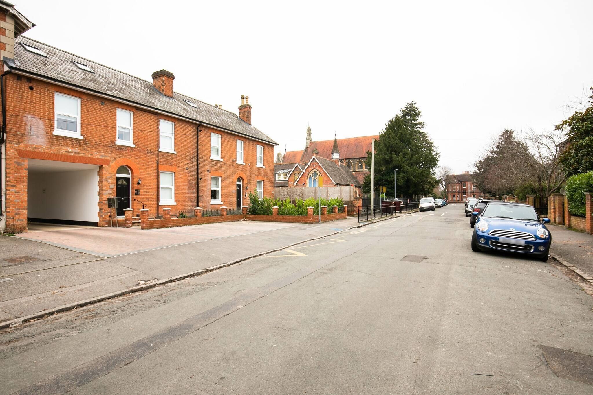 Foto - 12 Helena Luxury Serviced Apartment