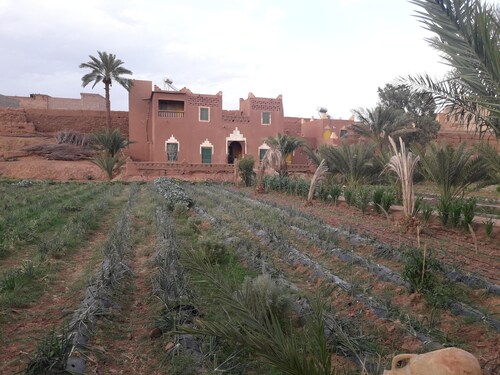 Room-auberge Jnane dar Diafa se Trouve a