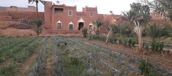 Room-auberge Jnane dar Diafa se Trouve a