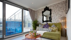 Living area - The Cakide - Leeds Stunning, Contemporary Cosy Find (Leeds)