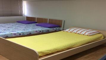 Studio, Accessible | 1 bedroom, iron/ironing board