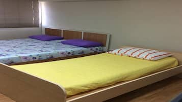Estudio, varias habitaciones, con acceso para personas discapacitadas | 1 habitación y tabla de planchar con plancha