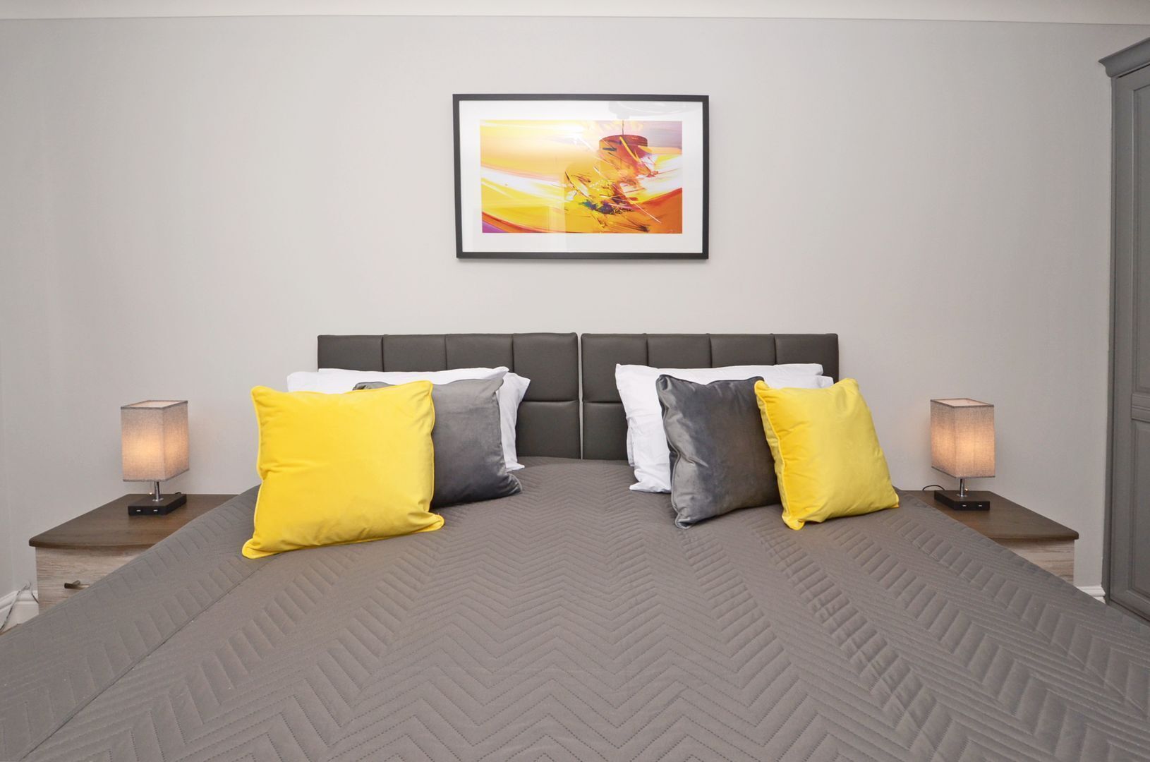 Casa, 4 habitaciones, patio, vista al jardín | 4 habitaciones, cuna de viaje y ropa de cama 