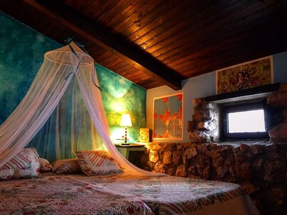 Room in Guest Room - La Quinta de Malu Romantic Hotel in Cuenca