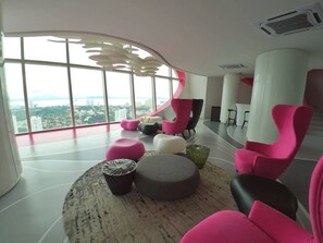 Interior - Usm Arte S Designer Condo Near2br Sleep 6 (George Town)