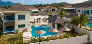 Villa, 4 Bedrooms, Accessible, Smoking | Property entrance