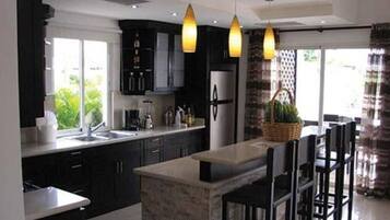 Biệt thự, 4 phòng ngủ, phù hợp cho người khuyết tật, hút thuốc | Nội thất