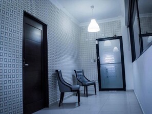 Chambre, 1 chambre, fumeurs, vue ville | Intérieur