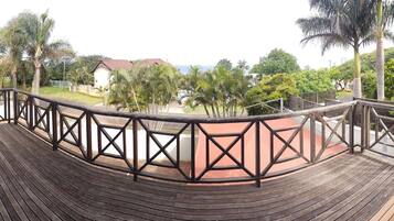 Room, 1 Bedroom, Balcony, City View | Balcony