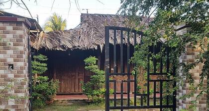 Peaceful Homestay in the Middle of Fruit Garden - Room With Four Double Beds