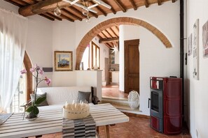 Villa, 3 habitaciones, alberca privada, vista al jardín | Comedor
