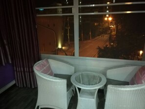 ระเบียง