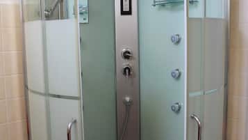 Room, 1 Bedroom, Accessible, Smoking | Bathroom