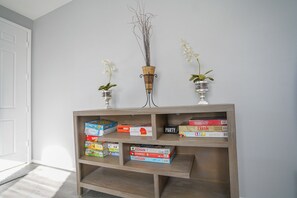 Casa, 4 habitaciones, patio | Interior