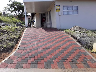 Newlands East Home With A Beautiful View