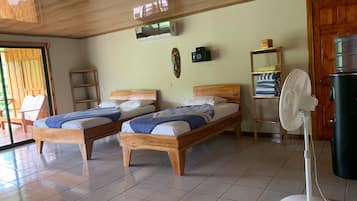 Room, 1 Bedroom, Balcony, Garden View | 1 bedroom