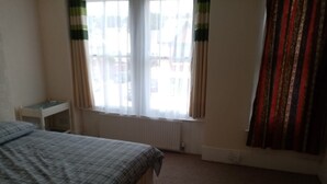 Room - 3 Bedroom Terraced House in Brighton (Brighton)