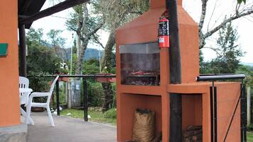 Condo, 1 Bedroom, Smoking, Balcony | BBQ/picnic area