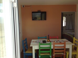 Leilighet, 1 soverom, røyk, balkong | Spiseområde