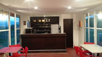 Condo, 1 Bedroom, Smoking, Balcony | BBQ/picnic Area